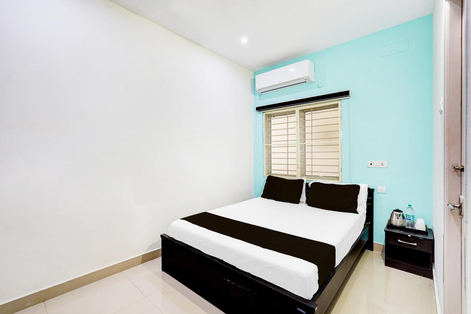 Collection O Perumbakkam Main Road 4* Chennai